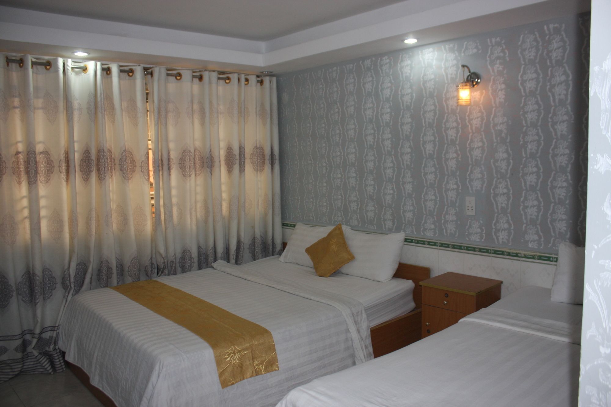 Koniko Hotel Ho Şi Min Exterior foto